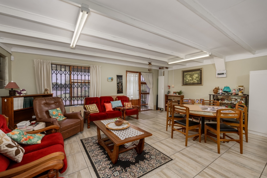 3 Bedroom Property for Sale in Sherwood Eastern Cape